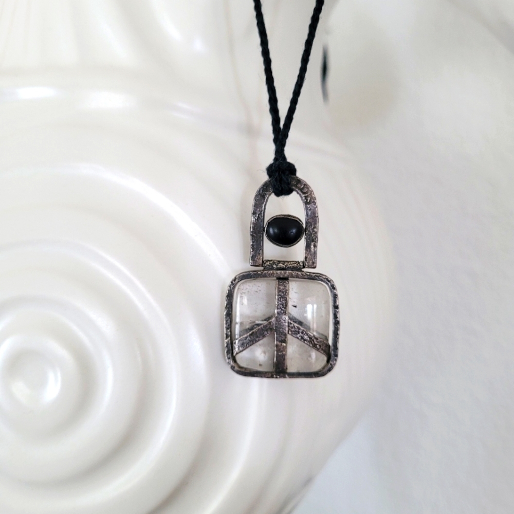 LOU ZELDIS Rutilated Quartz & Basalt Stone Sterling Silver Collectible